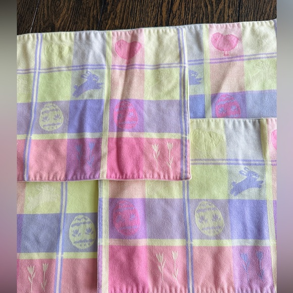 Blossoms & Blooms Y2K Easter Placemats Set of 4 Pastel Bunny Egg Plaid - Picture 3 of 8